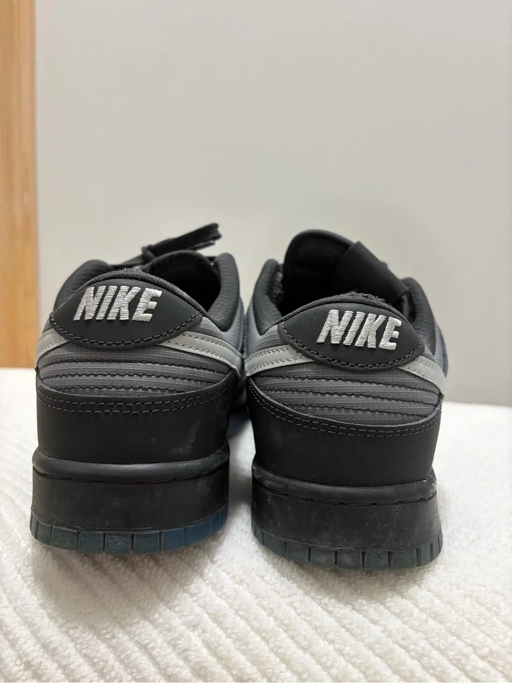 Nike Dunk Low Anthracite Pure Platinum Industrial Blue Mens 9M / Wmns 10.5 (Std)